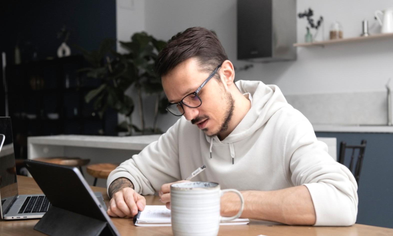 Espacio de consulta nutricional profesional en Solvintex